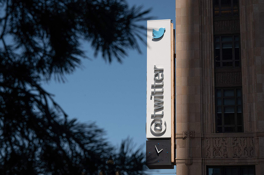 外媒：推特被马斯克收购后，平台上的“仇恨言论”已大幅增加插图1