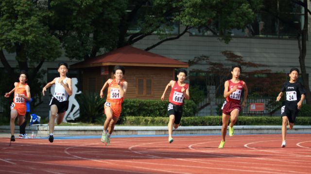 
西安西京医院黄牛代挂号电话票贩子号贩子网上预约挂号,住院检查加快,金山运动健儿创造市运会田径比赛历史最好成绩