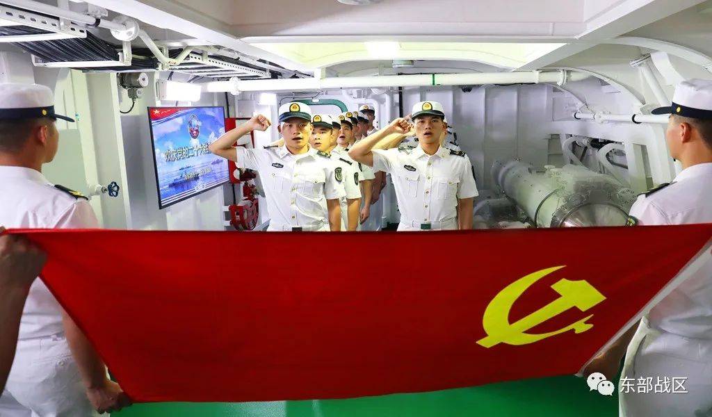 凯旋！中国海军第41批护航编队完成任务返航靠港-泛亚电竞