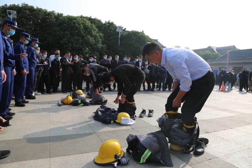 
北京大学肿瘤医院黄牛代挂号电话票贩子号贩子网上预约挂号,住院检查加快,松江九里亭举办微型消防站业务技能比武竞赛 16支队伍亮出“硬功夫”