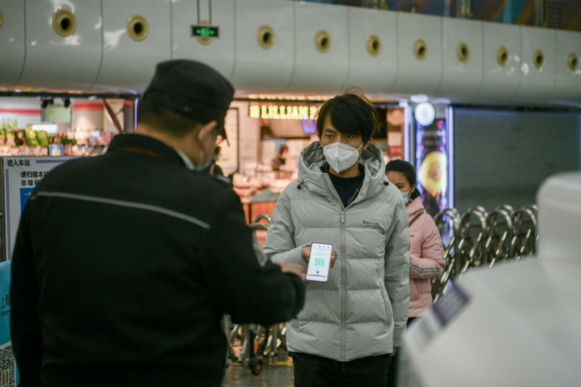 
北京中日友好医院黄牛代挂号电话票贩子号贩子网上预约挂号,住院检查加快,乘公交场所码到底还要扫吗？“绿码”之外有哪些要求？记者现场走访