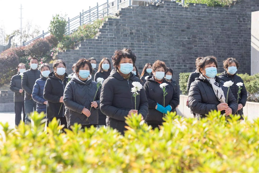 
广东省人民医院黄牛代挂号电话票贩子号贩子网上预约挂号,住院检查加快,上海市金山区举行南京大屠杀死难者国家公祭日悼念活动