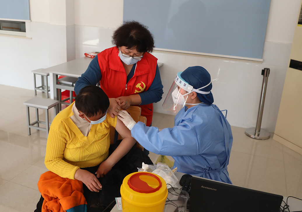 
中国医学科学院肿瘤医院黄牛代挂号电话票贩子号贩子网上预约挂号,住院检查加快,上海金山廊下镇全面启动新冠疫苗第二剂次加强针接种