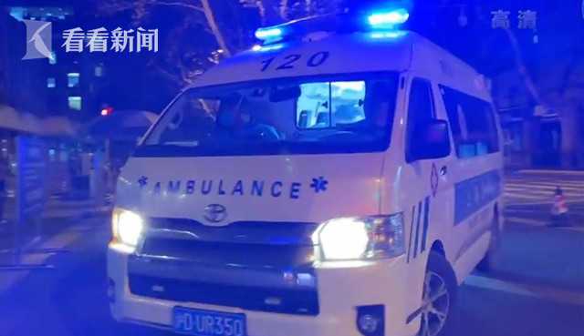 d9f905fdd0948666fd90a870799cc50d.jpg 急诊“告急”,如何打这场“最难打的仗”?_20221230221028_副本.jpg