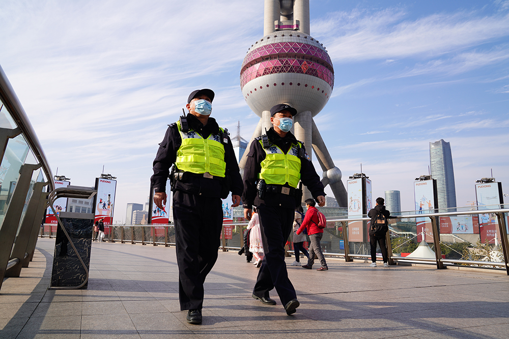 
中国中医科学院西苑黄牛代挂号电话票贩子号贩子网上预约挂号,住院检查加快,跨年夜及元旦小长假期间，上海公安机关启动社会面高等级勤务