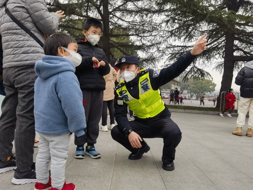 
首都医科大学附宣武医院黄牛代挂号电话票贩子号贩子网上预约挂号,住院检查加快,报警类110警情同比降三成 上海警方圆满完成元旦安保工作