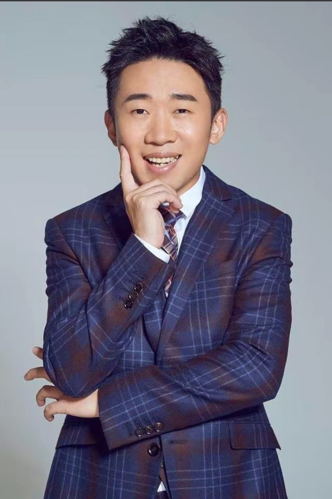 杨迪晒与前女友聊天记录,信息量好大!杨迪妈妈态度曝光,好可惜