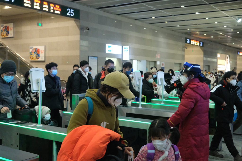 假期返程客流最岑岭行将到来 铁路上海站预计本日达到游客55万人
