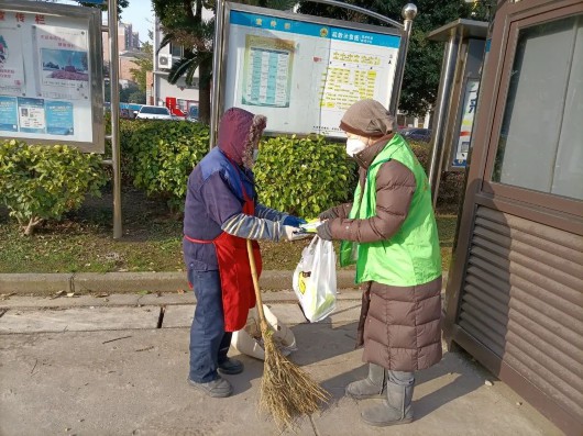 
广州儿童医院黄牛代挂号电话票贩子号贩子网上预约挂号,住院检查加快,“春暖新征程”——来自西渡新南居委志愿者的声声问候