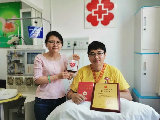 
杭州西溪医院黄牛代挂号电话票贩子号贩子网上预约挂号,住院检查加快,长宁的李梓维，喜获这一全国性殊荣！