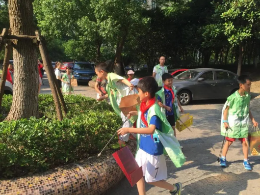 
北京各大医院黄牛代挂号电话票贩子号贩子网上预约挂号,住院检查加快,唤醒社区“欣”活力！宝山这里的小先生们共建美好大家园