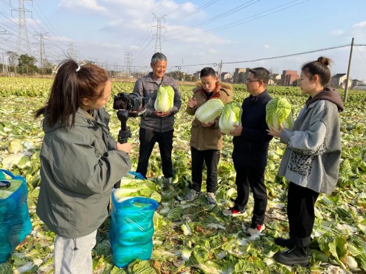 
广州各大医院黄牛代挂号电话票贩子号贩子网上预约挂号,住院检查加快,由一个双向奔赴的朋友圈暖心故事开始说起……