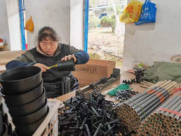 
上海眼耳鼻喉科医院黄牛代挂号电话票贩子号贩子网上预约挂号,住院检查加快,爆红的“加特林”和逆境求生的花炮之乡