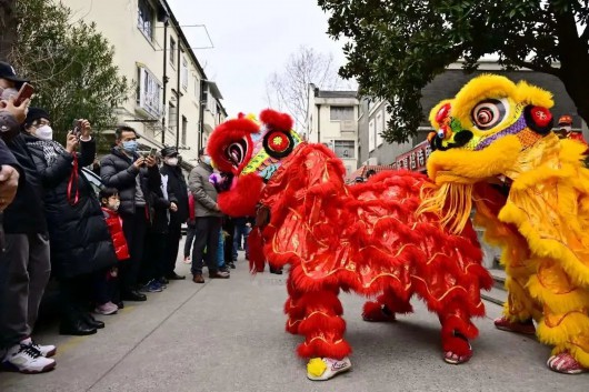 
南京市口腔医院黄牛代挂号电话票贩子号贩子网上预约挂号,住院检查加快,包汤圆、做花灯、猜灯谜……元宵喜乐氛围感拉满了！