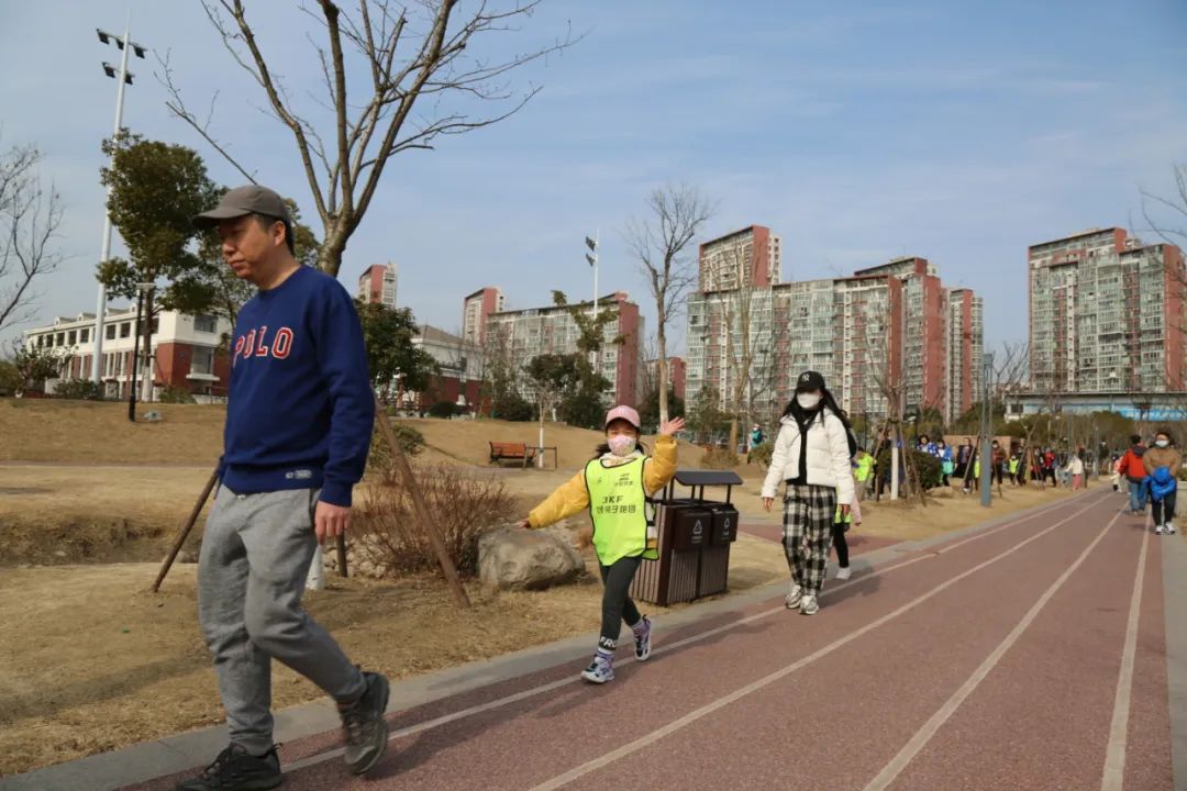 
沈阳医大一院黄牛代挂号电话票贩子号贩子网上预约挂号,住院检查加快,【我们的节日·元宵节】走宏“兔”、跳兔操、拔河赛……这里的元宵活动好热闹！