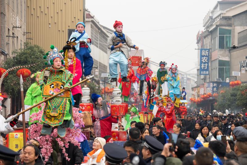 
西安西京医院黄牛代挂号电话票贩子号贩子网上预约挂号,住院检查加快,新春走基层丨汨罗江畔 传统民俗让年味更浓人气更旺