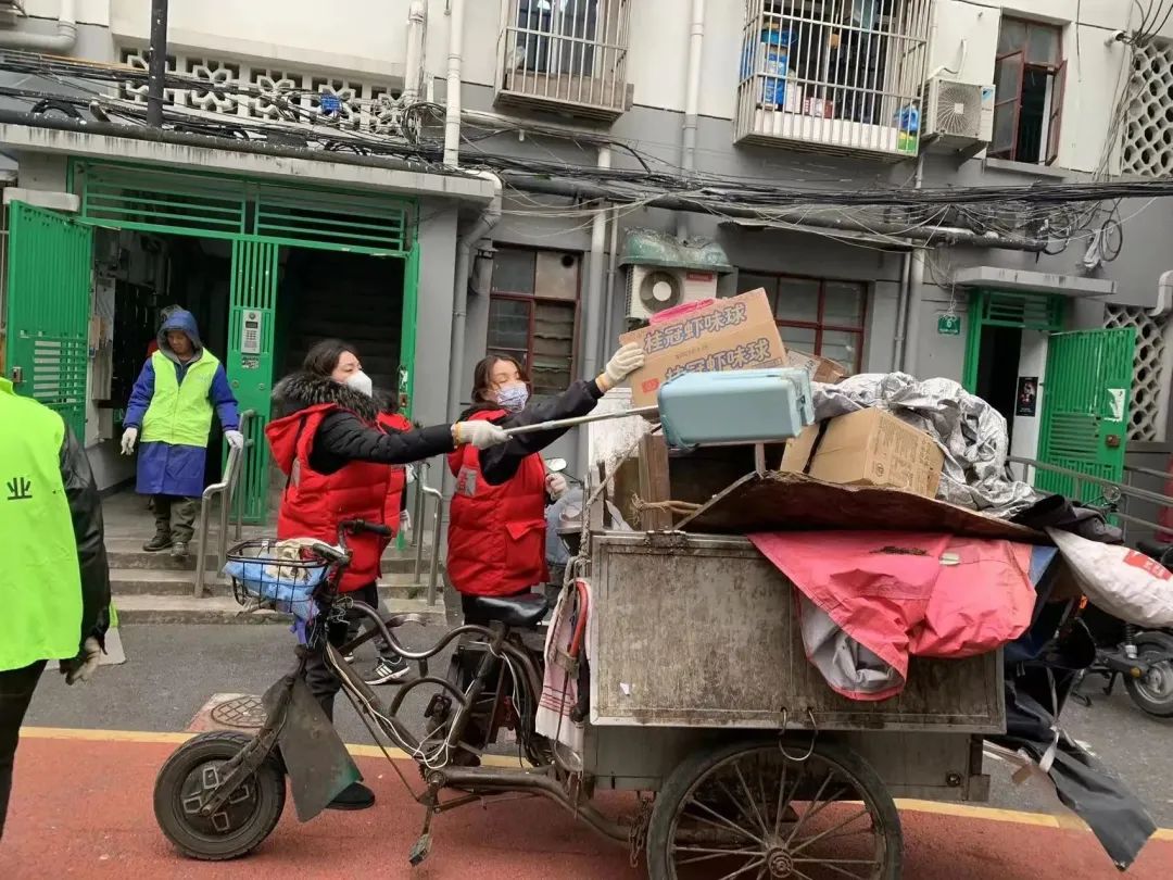 
西安西京医院黄牛代挂号电话票贩子号贩子网上预约挂号,住院检查加快,说干就干！宜川创城突击队出动