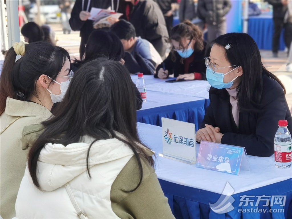 
天津肿瘤医院黄牛代挂号电话票贩子号贩子网上预约挂号,住院检查加快,闵行区“一南一北”同时举办大型招聘会，企业抢占新春“开门红”