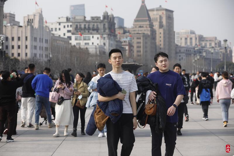 
首都医科大学附属北京口腔医院黄牛代挂号电话票贩子号贩子网上预约挂号,住院检查加快,21°！今天申城气温创今年新高，短袖已上身