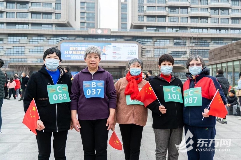 
浙江医院黄牛代挂号电话票贩子号贩子网上预约挂号,住院检查加快,打造体育特色社区文化 幸福社区运动会吸引全家来参赛