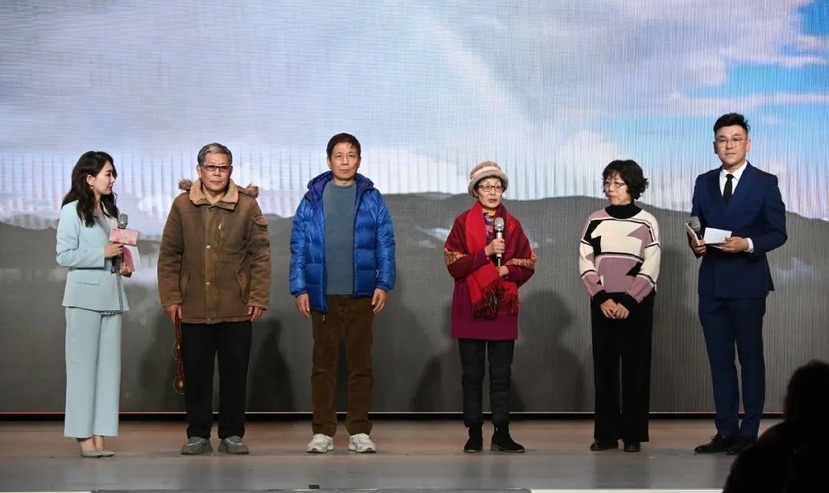 
长沙各大医院黄牛代挂号电话票贩子号贩子网上预约挂号,住院检查加快,搭建爱心平台 1057帮帮团志愿者联盟让爱走进千家万户