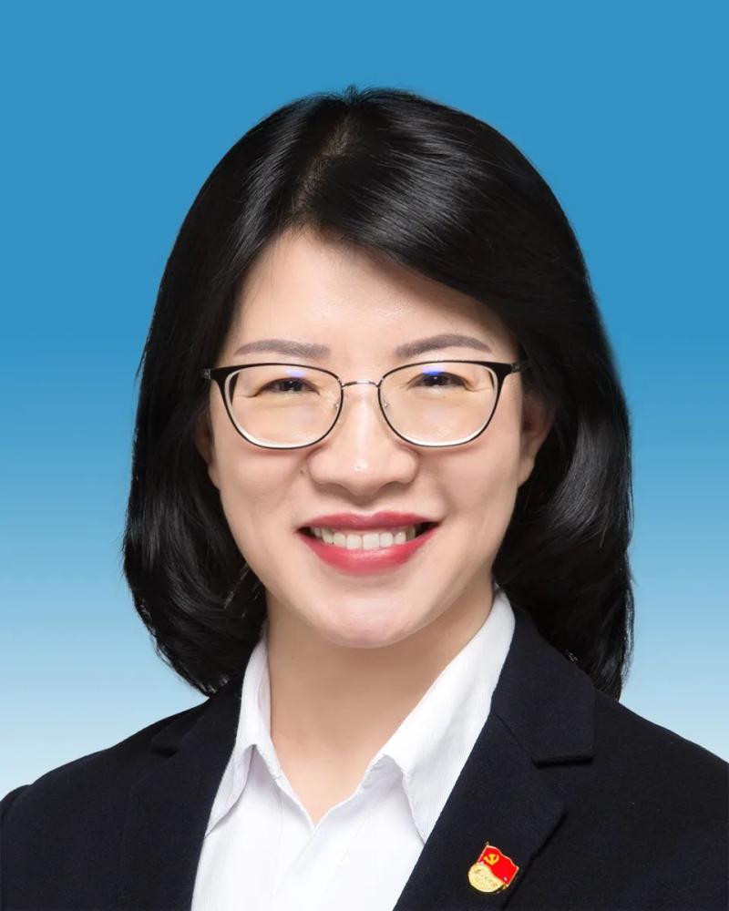 县全县干部大会召开,宣布省委,市委任职决定:张潞萍任临汾市委常委