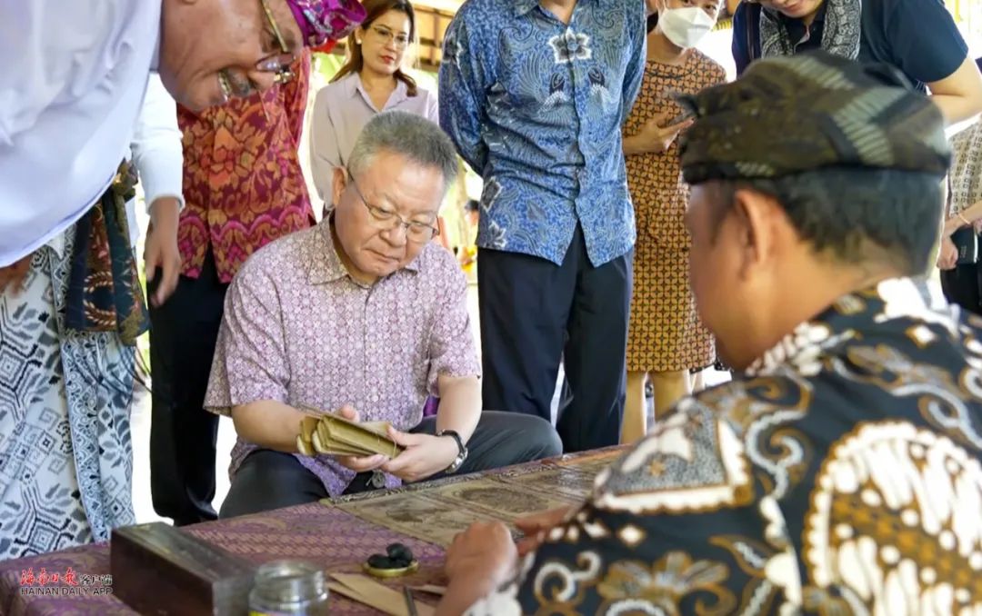 
天津肿瘤医院黄牛代挂号电话票贩子号贩子网上预约挂号,住院检查加快,沈晓明出访印尼越南和中国香港地区