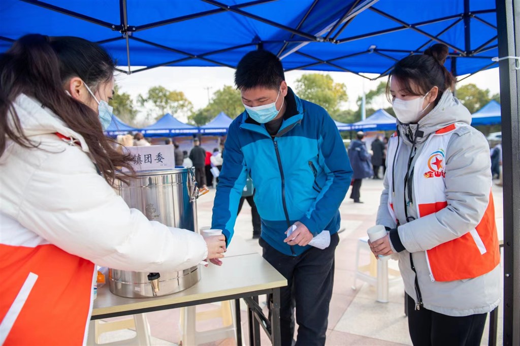 
北京鼓楼医院孙凌云黄牛代挂号电话票贩子号贩子网上预约挂号,住院检查加快,就业“春风”吹拂沪郊大地 金山这场招聘会人气火爆