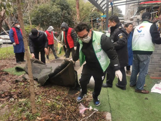 
南京脑科医院黄牛代挂号电话票贩子号贩子网上预约挂号,住院检查加快,在小区里“毁绿种菜”？宝山这里开展专项整治行动“还绿于民”