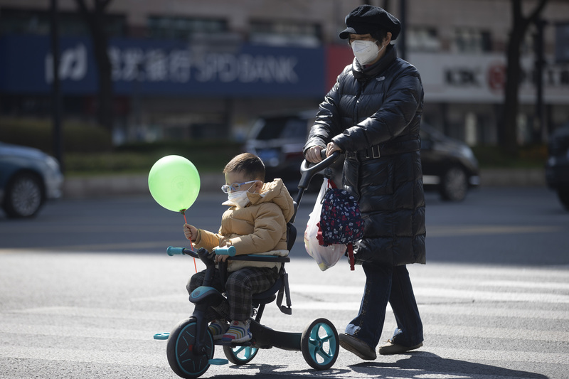 
浙江大学妇产科医院黄牛代挂号电话票贩子号贩子网上预约挂号,住院检查加快,最高气温直冲17°C！玉兰花开市民扎堆“孵太阳”