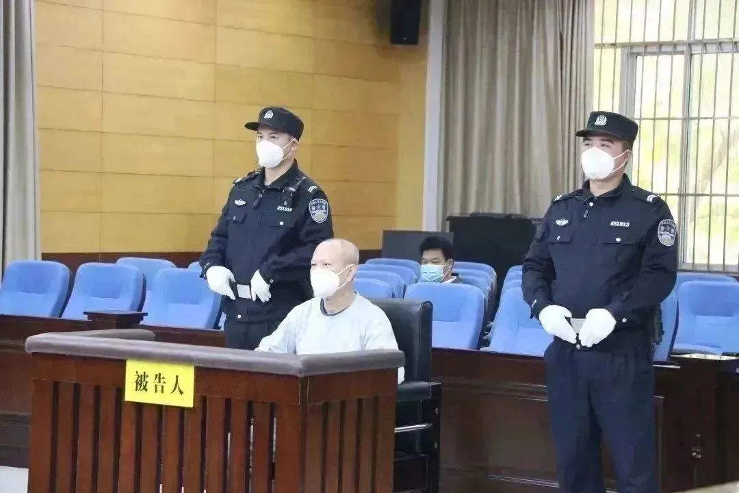 
北京肿瘤医院黄牛代挂号电话票贩子号贩子网上预约挂号,住院检查加快,受贿3800余万，广西北海市原副市长获刑13年6个月