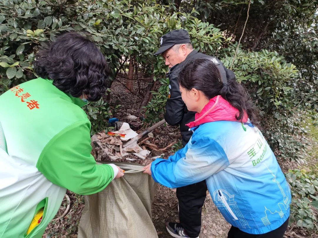 
北京中医药大学东直门医院黄牛代挂号电话票贩子号贩子网上预约挂号,住院检查加快,聚焦细处，宝山区庙行镇全力打好创全攻坚战