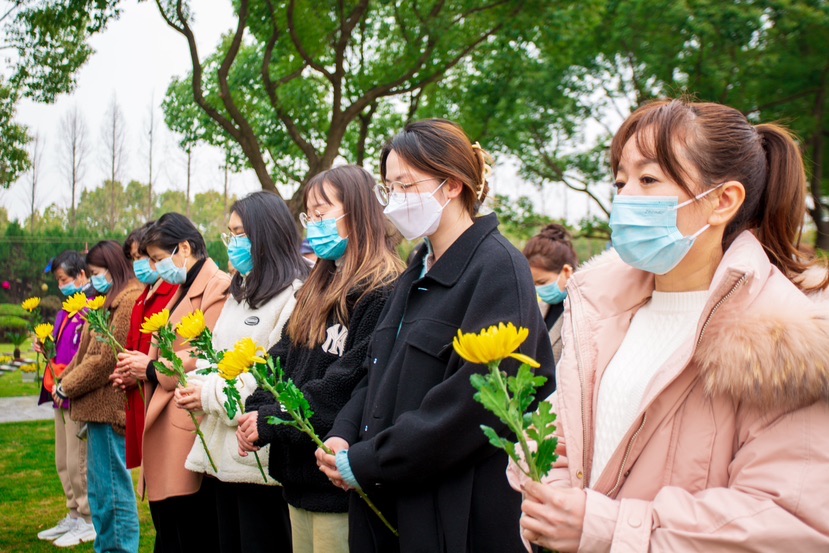 
浙江省中医院黄牛代挂号电话票贩子号贩子网上预约挂号,住院检查加快,上海举办遗体捐献纪念活动 他们的生命这样“永续”