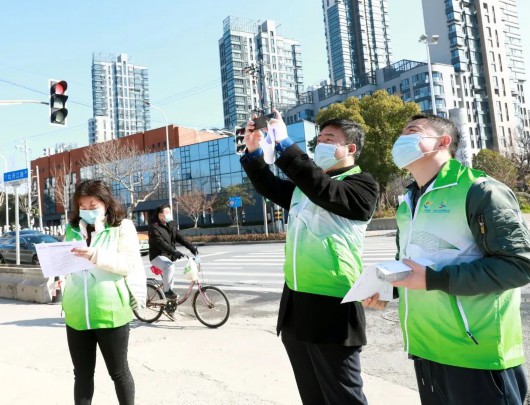 
北京大学人民医院黄牛代挂号电话票贩子号贩子网上预约挂号,住院检查加快,宝山政协委员助力“创全”当好“啄木鸟”