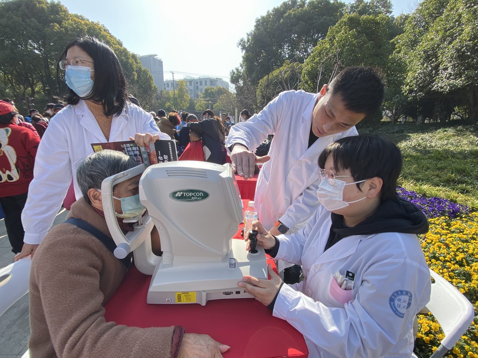 
首都医科大学附属北京中医院黄牛代挂号电话票贩子号贩子网上预约挂号,住院检查加快,“生死之外都是擦伤”，救火英雄王海滨推出“别怕擦伤”教育行动