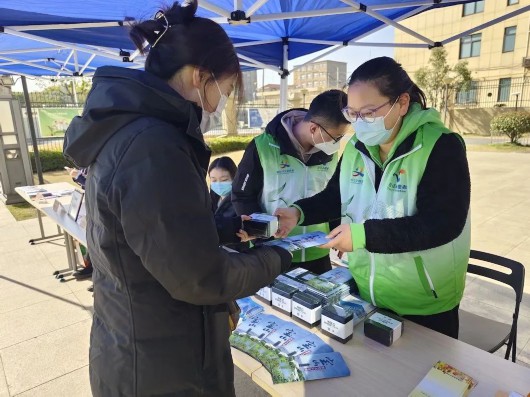 
中山大学附属第一医院黄牛代挂号电话票贩子号贩子网上预约挂号,住院检查加快,传承雷锋精神，展现宝山青年风采！