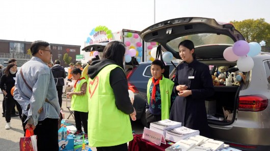 
中山大学肿瘤医院黄牛代挂号电话票贩子号贩子网上预约挂号,住院检查加快,后备箱的爱心义卖！宝山小先生这样践行雷锋精神