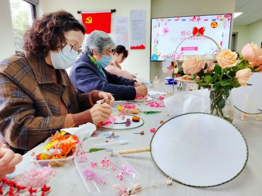 
上海中山医院黄牛代挂号电话票贩子号贩子网上预约挂号,住院检查加快,悦心织梦·绮扇芳华，金海街道公园悦府这场三八节活动仪式感满满！