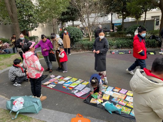 
北大口腔医院黄牛代挂号电话票贩子号贩子网上预约挂号,住院检查加快,“小先生”来当“小掌柜”，宝山这里的跳蚤市场让爱不再闲置！