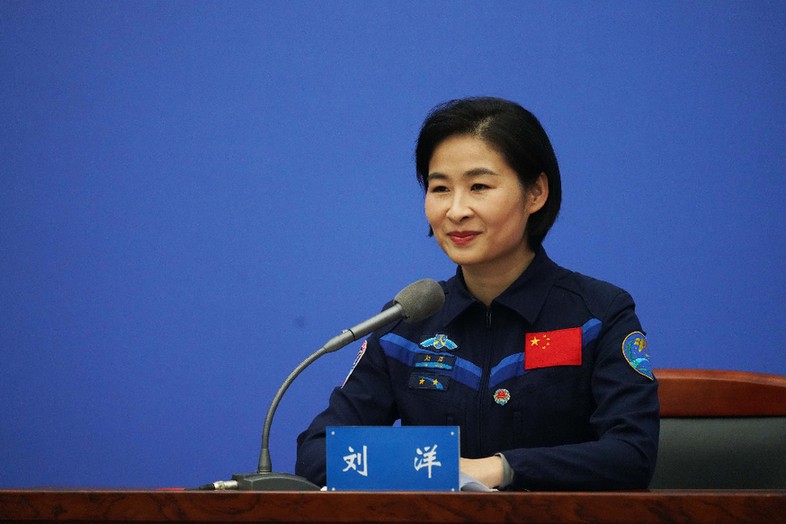 
广州市第一人民医院黄牛代挂号电话票贩子号贩子网上预约挂号,住院检查加快,学习进行时｜这些巾帼英雄，习近平总书记为她们点赞