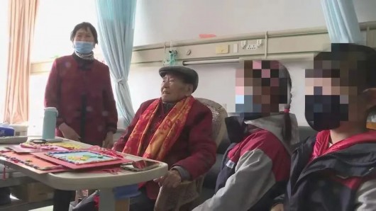 
天津儿童医院黄牛代挂号电话票贩子号贩子网上预约挂号,住院检查加快,奉贤百岁老人赠红包，温暖困难学生求学路