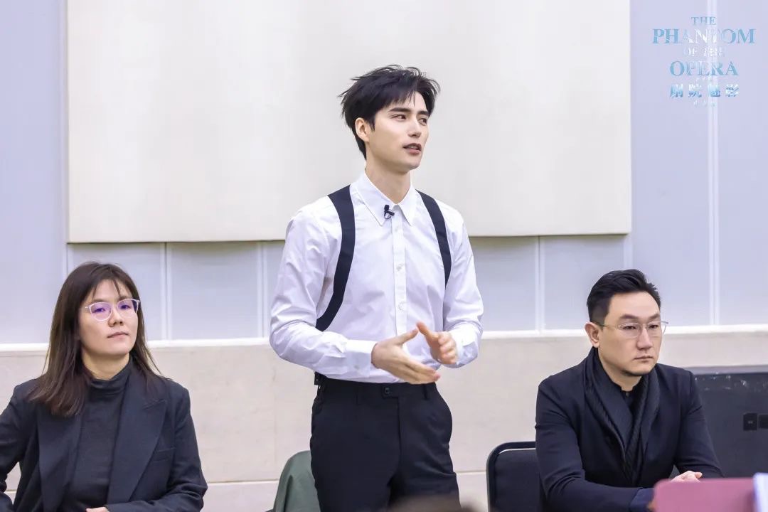 
长春吉大一院黄牛代挂号电话票贩子号贩子网上预约挂号,住院检查加快,《剧院魅影》中文版全体演员集结阿云嘎兼任联合制作人