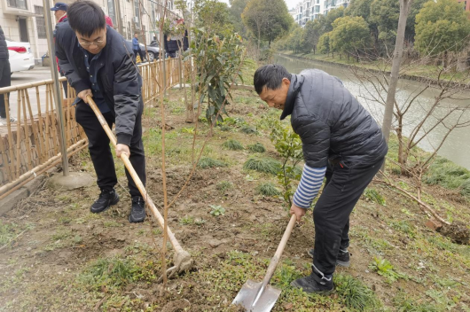 
东部战区总医院黄牛代挂号电话票贩子号贩子网上预约挂号,住院检查加快,以热爱赴山海丨西渡驻村选调生的“闪光之心”