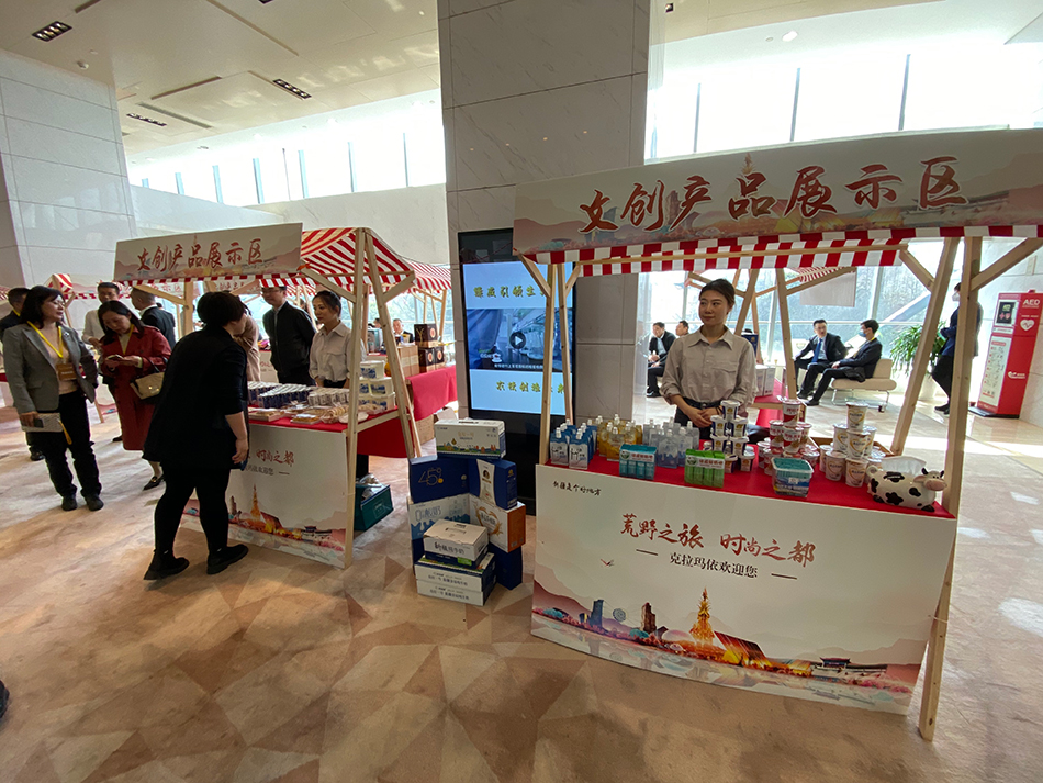 南京市口腔医院黄牛代挂号电话票贩子号贩子网上预约挂号,住院检查加快,上海对口支援城市克拉玛依来沪推介,签约金额633亿创新高