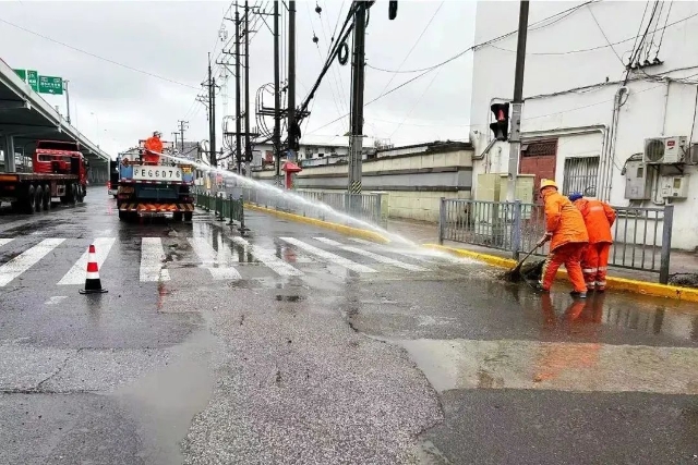 
西安市儿童医院黄牛代挂号电话票贩子号贩子网上预约挂号,住院检查加快,区绿化市容局雨中深度保洁 创全持续升温