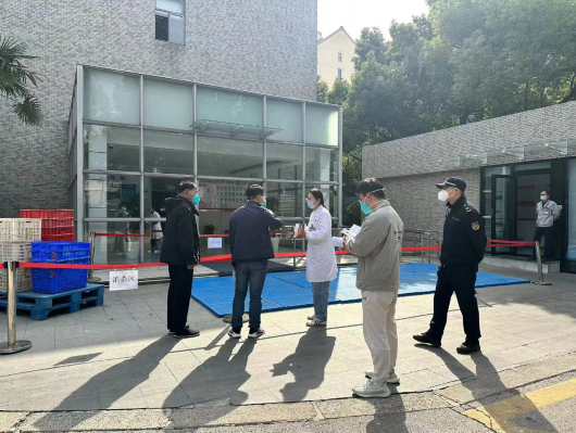 
北医三院黄牛代挂号电话票贩子号贩子网上预约挂号,住院检查加快,创城复评进行时丨持续十天！TA们开展了一次大检查……