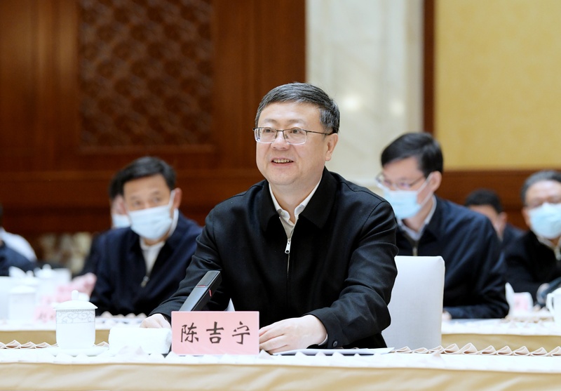 
东部战区总医院黄牛代挂号电话票贩子号贩子网上预约挂号,住院检查加快,共同谱写沪宁两地合作新篇章！陈吉宁龚正与梁言顺张雨浦所率宁夏党政团座谈