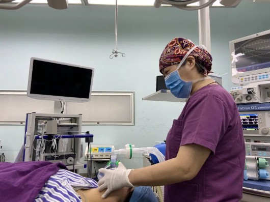 
天津各大医院黄牛代挂号电话票贩子号贩子网上预约挂号,住院检查加快,解密手术室的一天 | 医护手记