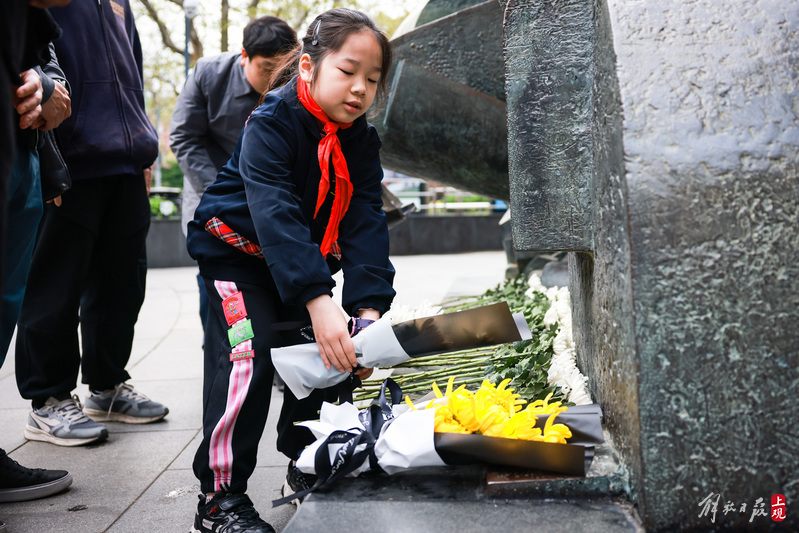 
天津肿瘤医院黄牛代挂号电话票贩子号贩子网上预约挂号,住院检查加快,五卅运动纪念碑前，致敬先烈 缅怀英雄