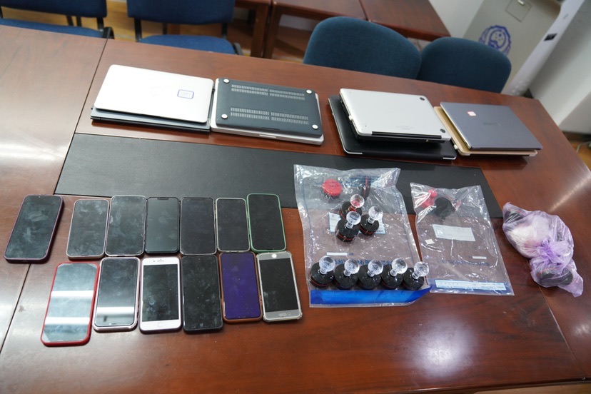 
湖南中医附一医院黄牛代挂号电话票贩子号贩子网上预约挂号,住院检查加快,“完美应聘者” 零业绩还兼职 上海警方抓获“职业骗薪”犯罪团伙